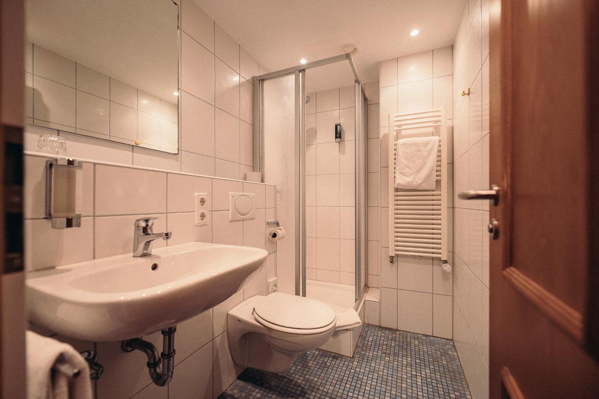Hofgut Himmelreich Hotel เคียร์ชซาร์เทิน ภายนอก รูปภาพ